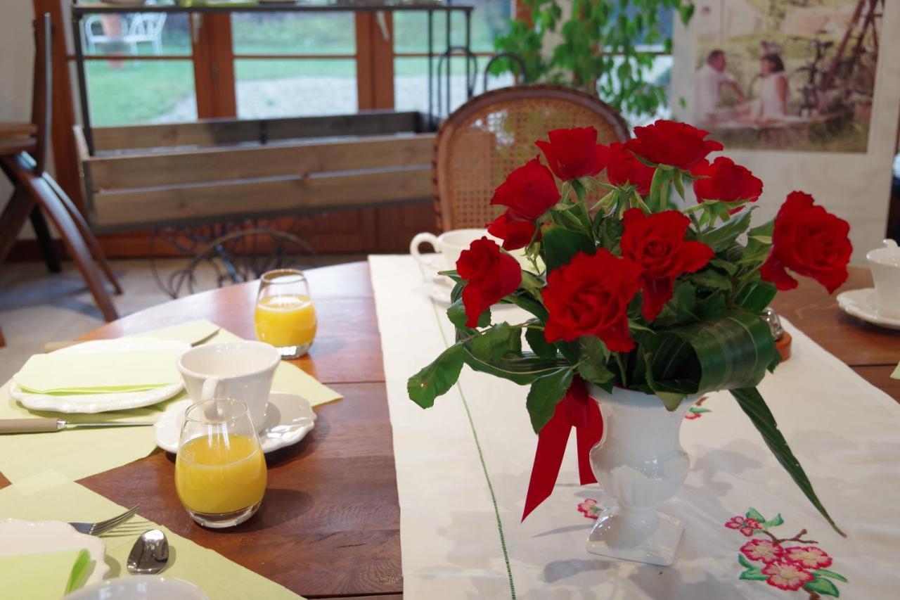 ホテル Le Manoir Des Aromes Brugny-Vaudancourt エクステリア 写真