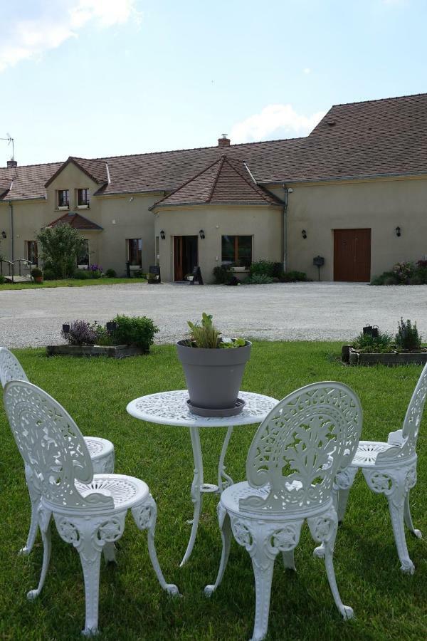 ホテル Le Manoir Des Aromes Brugny-Vaudancourt エクステリア 写真